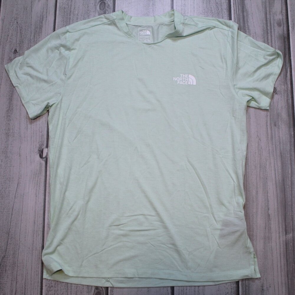 The North Face Men's Lightweight Cooling T-Shirt